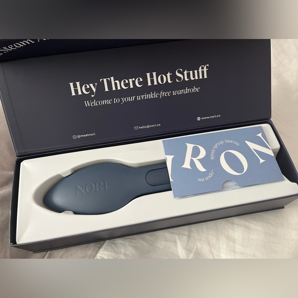 Nori Handheld Steam Iron